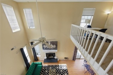 Beautiful End-Unit Condo with Two Primary Suites in Kempsville on Kempsville Greens Municipal Golf Course in Virginia - for sale on GolfHomes.com, golf home, golf lot