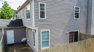 Beautiful End-Unit Condo with Two Primary Suites in Kempsville on Kempsville Greens Municipal Golf Course in Virginia - for sale on GolfHomes.com, golf home, golf lot