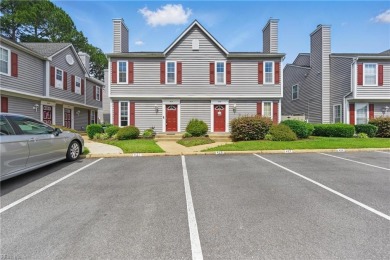 Beautiful End-Unit Condo with Two Primary Suites in Kempsville on Kempsville Greens Municipal Golf Course in Virginia - for sale on GolfHomes.com, golf home, golf lot