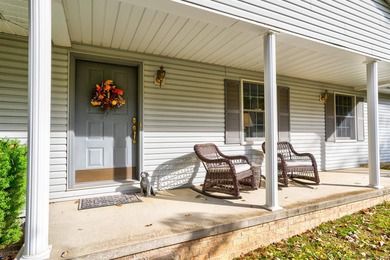 Welcome to 1084 W Star Circle--an inviting 3-bedroom, 2-bath on Christmas Lake Golf Course in Indiana - for sale on GolfHomes.com, golf home, golf lot