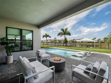 The gem you've been looking for at Lotus Palm awaits! Don't miss on Boca Raton Municipal Golf Course in Florida - for sale on GolfHomes.com, golf home, golf lot