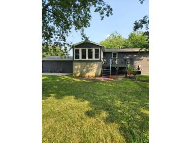 3bed/2bath split foyer home on a .48 Acre lot with mature trees on Fox Run Golf and Country Club in Iowa - for sale on GolfHomes.com, golf home, golf lot