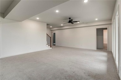 MOVE-IN READY! This reverse 1.5-story home offers a modern on Heritage Park Golf Course in Kansas - for sale on GolfHomes.com, golf home, golf lot