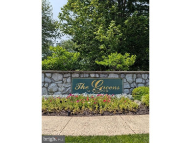 Fabulous 2-bedroom, 2 bath first-floor condo in the sought-after on Westover Golf Club in Pennsylvania - for sale on GolfHomes.com, golf home, golf lot