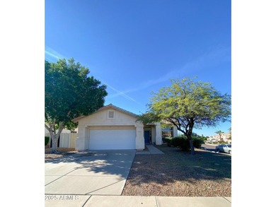 GREAT FAMILY HOME ON CORNER LOT IN RED MOUNTAIN RANCH.EXCELLANT on Red Mountain Ranch Country Club in Arizona - for sale on GolfHomes.com, golf home, golf lot