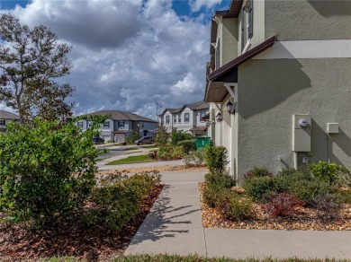 Immaculate 3BR/2.5BA townhouse located in Zephyrhills, close to on Silverado Golf and Country Club in Florida - for sale on GolfHomes.com, golf home, golf lot