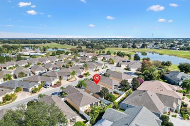 Well-maintained Woodlawn Courtyard Villa in Sullivan Villas in on Cane Garden Golf Course - Sumter in Florida - for sale on GolfHomes.com, golf home, golf lot