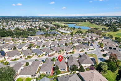Well-maintained Woodlawn Courtyard Villa in Sullivan Villas in on Cane Garden Golf Course - Sumter in Florida - for sale on GolfHomes.com, golf home, golf lot