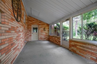 **OPEN HOUSE SUNDAY 6/8, 1-3PM** You won't want to miss your on Plum Hollow Country Club in Michigan - for sale on GolfHomes.com, golf home, golf lot