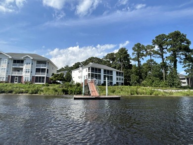 RARE- TOP FLOOR CORNER VILLA WITH ELEVATOR OVERLOOKING THE 5TH on Arrowhead Country Club in South Carolina - for sale on GolfHomes.com, golf home, golf lot