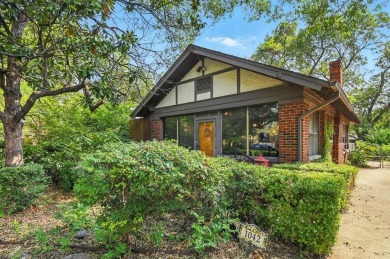 Amazing and rare opportunity to remodel your dream home in on Stevens Park Golf Course in Texas - for sale on GolfHomes.com, golf home, golf lot
