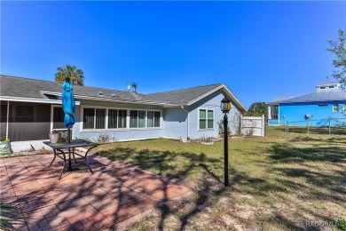 This spacious 3-bedroom 2-bath home is located in the heart of on Plantation Inn and Golf Resort  in Florida - for sale on GolfHomes.com, golf home, golf lot