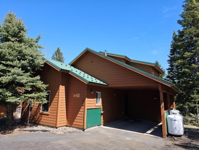 Such a great location! This charming 3bed/2bath condo is perched on McCall Municipal Golf Course in Idaho - for sale on GolfHomes.com, golf home, golf lot