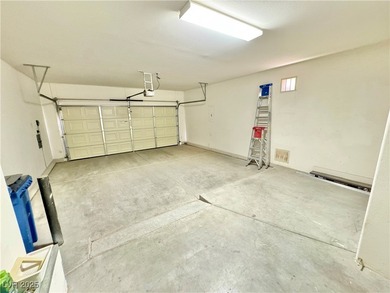 Premier 55+ Sun City Summerlin Golf Community! Absolutely on Eagle Crest Golf Club in Nevada - for sale on GolfHomes.com, golf home, golf lot