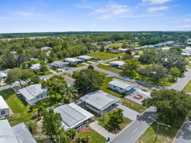 Nice Location in the BEAUTIFUL 55+ High Point Golf Course on High Point Golf Club, Inc. in Florida - for sale on GolfHomes.com, golf home, golf lot