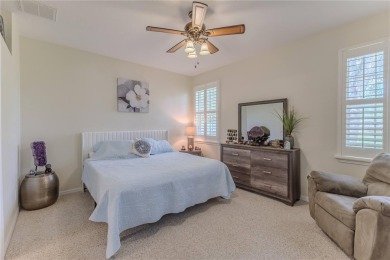 Come Live in the Beautiful Gated Community of Silverthorn,
 on Silverthorn Country Club in Florida - for sale on GolfHomes.com, golf home, golf lot
