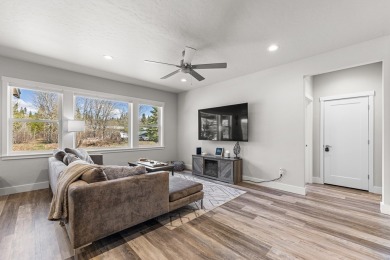 Mountain Getaway - Turnkey, Fully Furnished  Ready to Enjoy on McCall Municipal Golf Course in Idaho - for sale on GolfHomes.com, golf home, golf lot