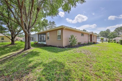 Come Live in the Beautiful Gated Community of Silverthorn,
 on Silverthorn Country Club in Florida - for sale on GolfHomes.com, golf home, golf lot
