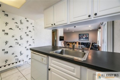 Just over 1000 sq ft, this cozy Timberline floor plan with 2b/2b on Clearbrook Golf Club in New Jersey - for sale on GolfHomes.com, golf home, golf lot