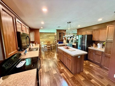 Lakeside Retreat: Spacious Home on 3.9 Acres Near Lake Sam on Rayburn Country Club in Texas - for sale on GolfHomes.com, golf home, golf lot