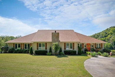 Stunning 4-Bedroom Home on White Plains Golf Course with Extra on White Plains Golf Course in Tennessee - for sale on GolfHomes.com, golf home, golf lot