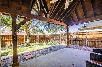 Charming 4-Bedroom Home in Stewart Peninsula. Nestled in the on Stewart Peninsula Golf Course in Texas - for sale on GolfHomes.com, golf home, golf lot