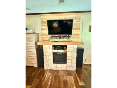 Lakeside Retreat: Spacious Home on 3.9 Acres Near Lake Sam on Rayburn Country Club in Texas - for sale on GolfHomes.com, golf home, golf lot