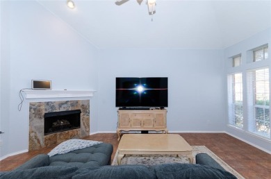 Charming 4-Bedroom Home in Stewart Peninsula. Nestled in the on Stewart Peninsula Golf Course in Texas - for sale on GolfHomes.com, golf home, golf lot