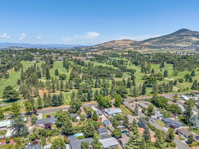 Updated Old East Medford with a huge yard, finished shop, and on Rogue Valley Country Club in Oregon - for sale on GolfHomes.com, golf home, golf lot