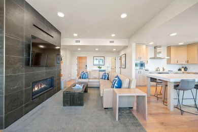 Spacious 3 bed/2 bath Condo! This turnkey, 1470 sq ft, unit is a on Osprey Meadows at Tamarack Resort in Idaho - for sale on GolfHomes.com, golf home, golf lot