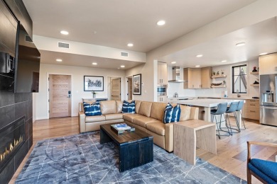 Spacious 3 bed/2 bath Condo! This turnkey, 1470 sq ft, unit is a on Osprey Meadows at Tamarack Resort in Idaho - for sale on GolfHomes.com, golf home, golf lot