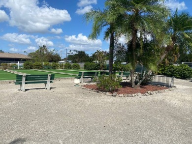 Come checkout this great 2 bedroom 2 bathroom home right by the on Riverbend Golf and Country Club in Florida - for sale on GolfHomes.com, golf home, golf lot