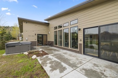 Welcome to your dream retreat-situated just minutes from Payette on McCall Municipal Golf Course in Idaho - for sale on GolfHomes.com, golf home, golf lot