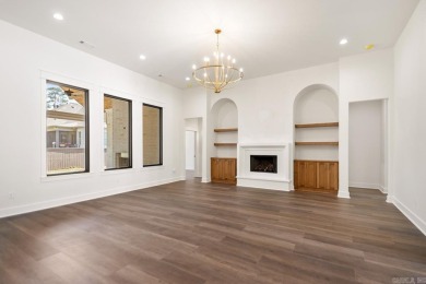 This inviting home is located a 219 Arlington Park Terrace in on Hot Springs Golf and Country Club in Arkansas - for sale on GolfHomes.com, golf home, golf lot