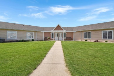 Welcome to this fantastic two-bedroom, one-bathroom condo on Centennial Oaks Golf Club in Iowa - for sale on GolfHomes.com, golf home, golf lot