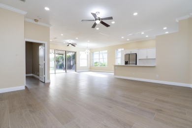 Welcome to this charming 3-bedroom, 2-bathroom located in the on Monarch Country Club in Florida - for sale on GolfHomes.com, golf home, golf lot