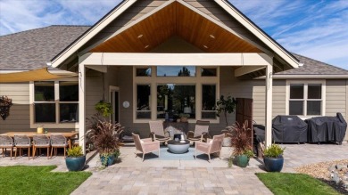 Discover unparalleled  resort style living in this exquisite on Eagle Crest Golf Resort - Ridge Course in Oregon - for sale on GolfHomes.com, golf home, golf lot