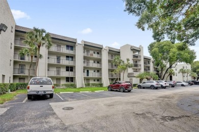 Beautifully updated 2nd-floor condo offering 1 bedroom, 1.5 on Pine Island Ridge Country Club in Florida - for sale on GolfHomes.com, golf home, golf lot