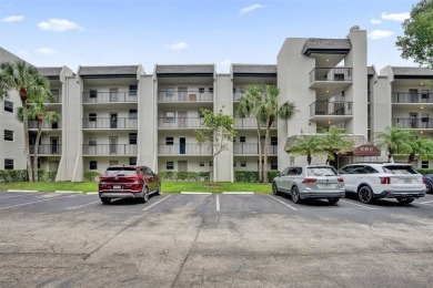Beautifully updated 2nd-floor condo offering 1 bedroom, 1.5 on Pine Island Ridge Country Club in Florida - for sale on GolfHomes.com, golf home, golf lot
