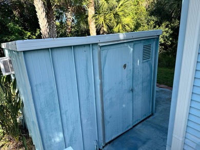 Looking to get out of those cold winters?  Check out this on The Great Outdoors Golf and Country Club in Florida - for sale on GolfHomes.com, golf home, golf lot