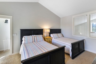 Never Rented! This beautifully maintained 3-bedroom, 3-bath home on Sandestin Golf and Beach Resort - Raven in Florida - for sale on GolfHomes.com, golf home, golf lot