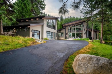 Masterfully executed contemporary design, with grand exposed on McCall Municipal Golf Course in Idaho - for sale on GolfHomes.com, golf home, golf lot
