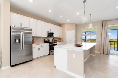 Live Where You Play! This gorgeous 2nd floor coach home in the on Myakka Pines Golf Club in Florida - for sale on GolfHomes.com, golf home, golf lot