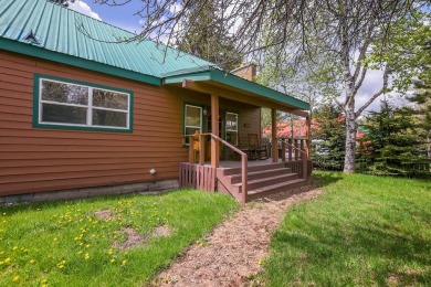 Charming In-Town McCall Retreat with Rustic Flair! Step into the on McCall Municipal Golf Course in Idaho - for sale on GolfHomes.com, golf home, golf lot