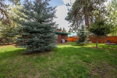 Charming In-Town McCall Retreat with Rustic Flair! Step into the on McCall Municipal Golf Course in Idaho - for sale on GolfHomes.com, golf home, golf lot