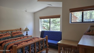ENJOY THIS GATED COMMUNITY, Detached home 2-story with 1 guest & on Pinetop Lakes Golf and Country Club in Arizona - for sale on GolfHomes.com, golf home, golf lot