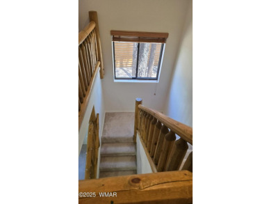 ENJOY THIS GATED COMMUNITY, Detached home 2-story with 1 guest & on Pinetop Lakes Golf and Country Club in Arizona - for sale on GolfHomes.com, golf home, golf lot