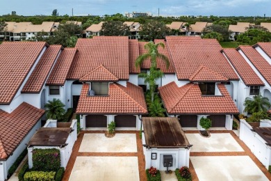 Welcome to one of the most sought after and established on Jonathans Landing Golf Club in Florida - for sale on GolfHomes.com, golf home, golf lot