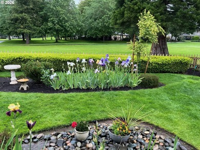 This Bayview is a popular 3-bedroom model, and best of all, it on Fairway Village Golf and Country Club in Washington - for sale on GolfHomes.com, golf home, golf lot