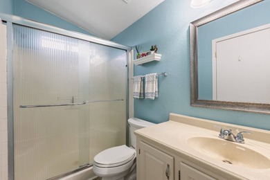 This cute Oakmont has 2 bedrooms & 2 baths. Bright & cheery open on Augusta Ranch Golf Club in Arizona - for sale on GolfHomes.com, golf home, golf lot